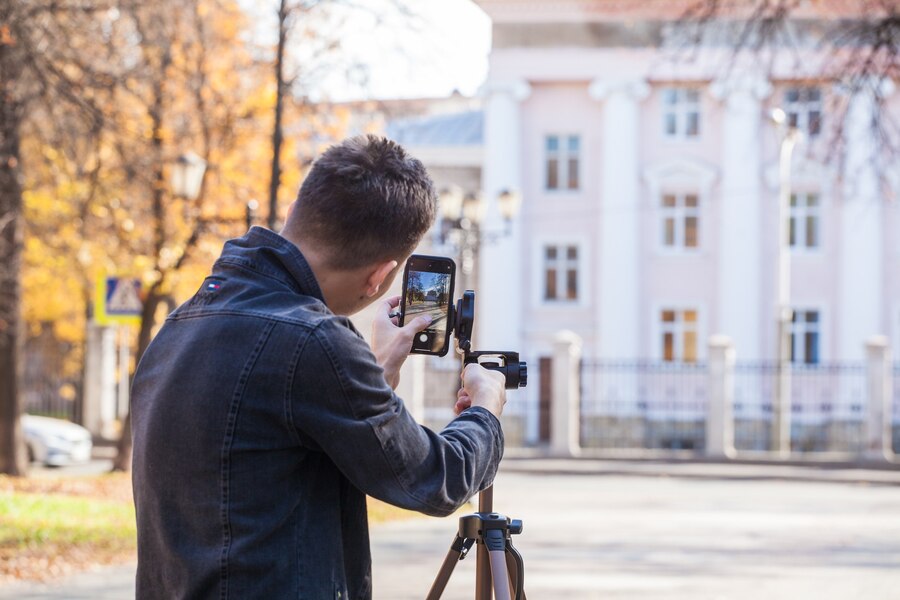 News Reporter 7.5: The Frat Boy Photographer